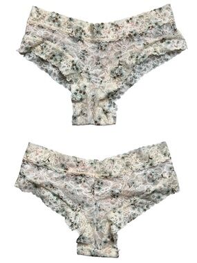 NWT VICTORIA’S SECRET Cheeky Lace Nude Print Panties Size Small
